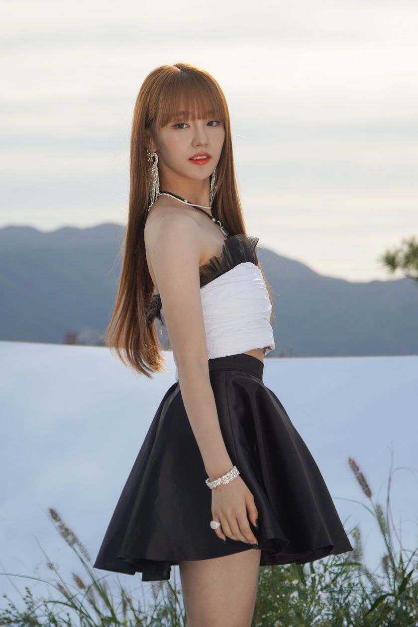 롤러코스터 탑승 완료! woo!ah! (우아!)의 4번째 싱글 앨범 [Pit-a-Pat] 자켓 촬영 현장 - 지니